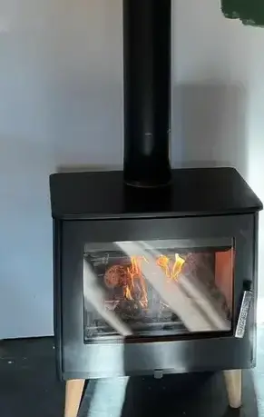 installation de poêle à bois Hirel-4