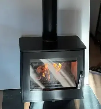 installation de poêle à granulés Saint-Coulomb-2